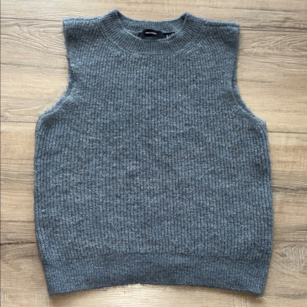 Vero Moda Gray Blue Women’s Crewneck Vest Sweater Size M